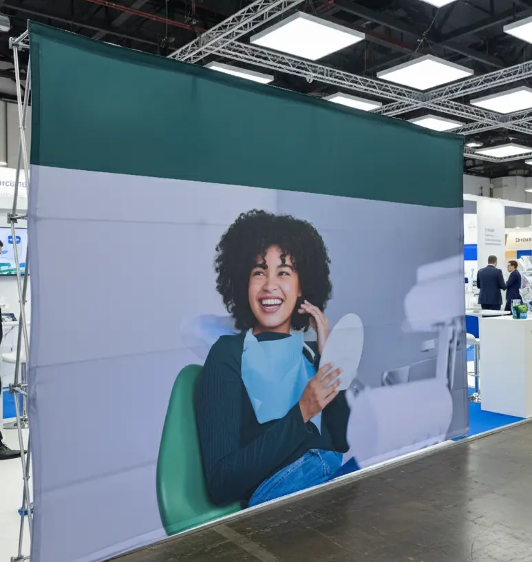 Backing Publicitario de TELA Velcro - Armado en 5 Minutos