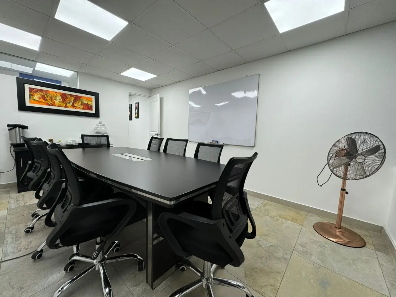 ALQUILER DE SALA DE REUNION 2026