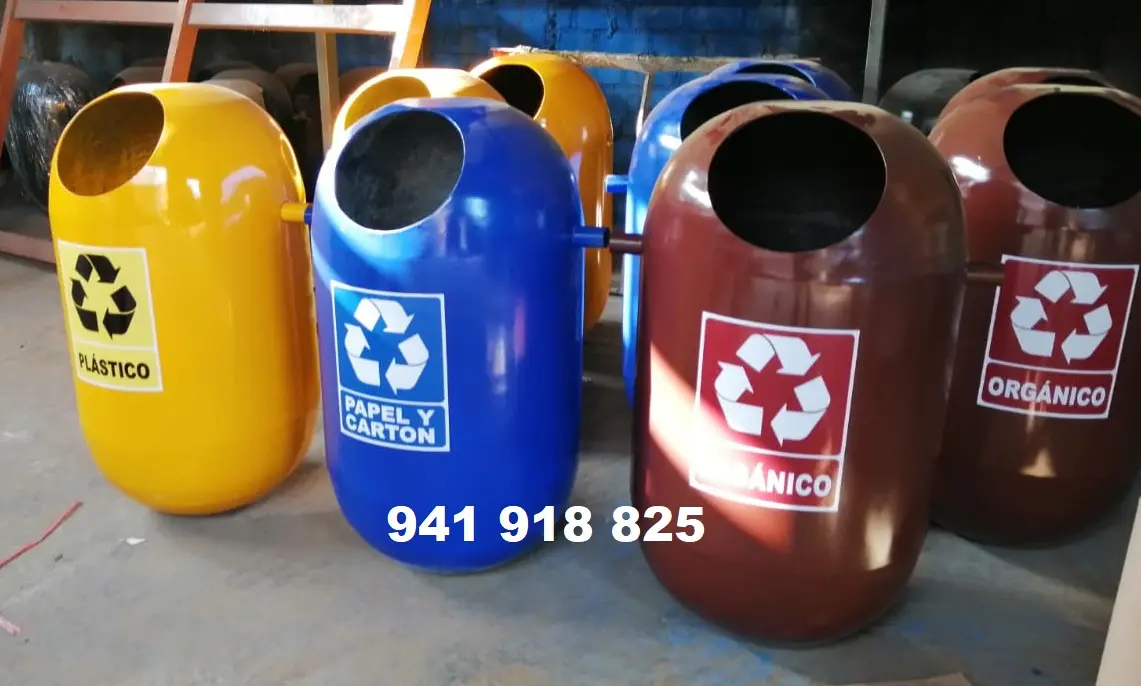 TACHOS PARA BASURA DE FIBRA DE VIDRIO Y METAL