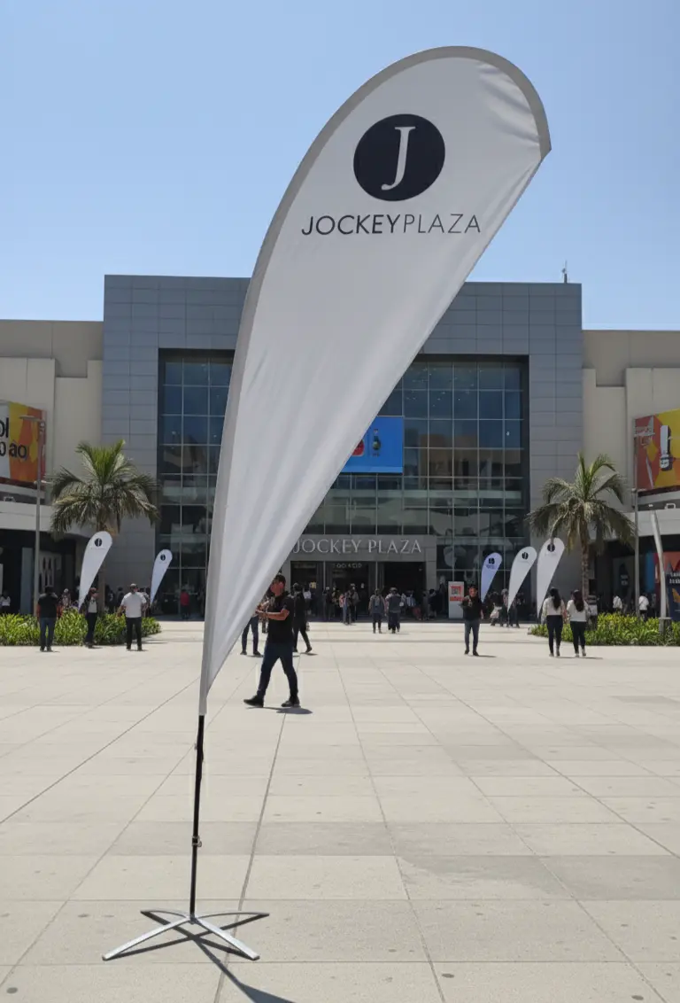 Banderola publicitaria gota con base liviana para eventos