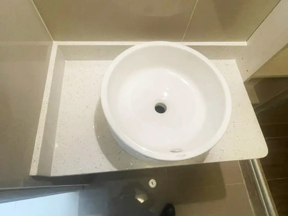 Cuarzo para cocinas baños counters paredes internas