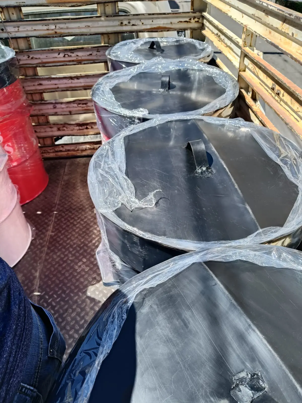 Tapas de geomembrana para cilindros HDPE