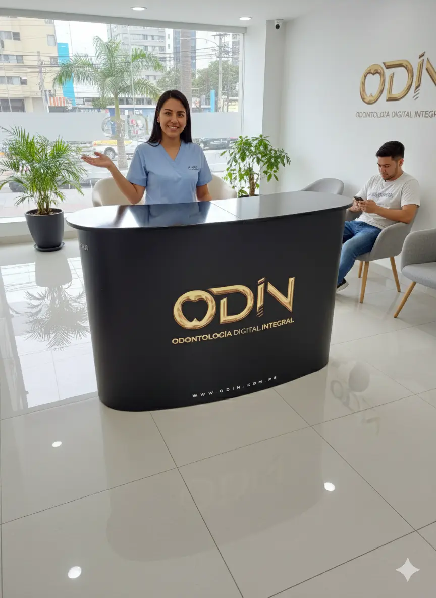 COUNTER PLEGABLE CURVO PUBLICITARIO PARA EVENTOS EN LIMA