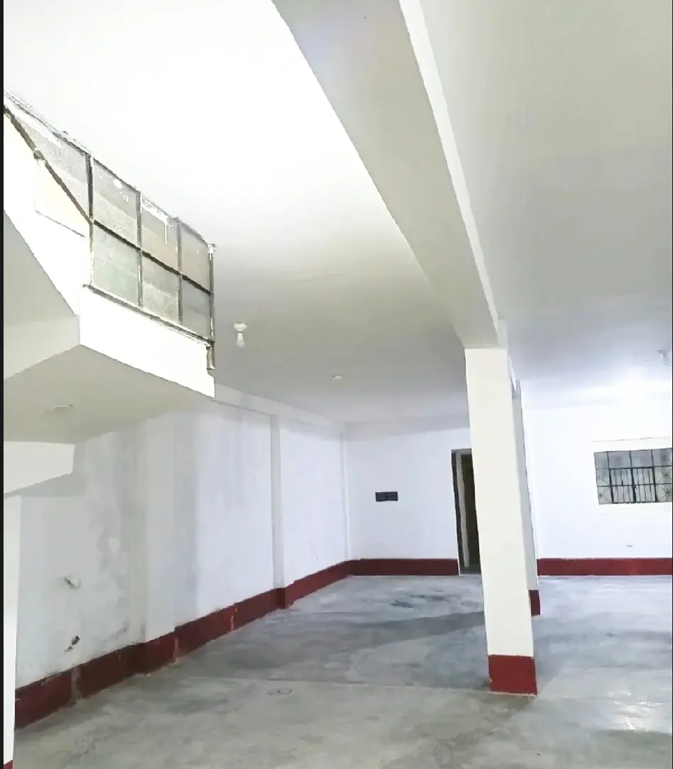 Alquilo local comercial en SMP Lima.