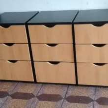 Tres Cajoneras 2x1 melamina de 18 mm.