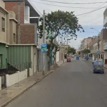 Se vende casa céntrica en Huacho