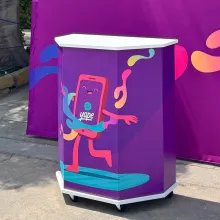 Módulo Counter Hexagonal para Activaciones y Degustaciones