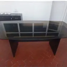 MESA DE VIDRIO 6 SILLAS EJECUTIVAS SEMI NUEVAS 