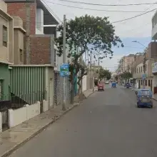 Se vende casa céntrica en Huacho